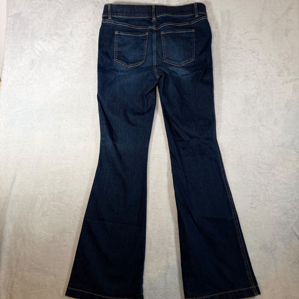 Spanx Flare Jeans Dark Wash Blue Pull On High Rise Denim 20327R Large - Picture 2 of 8